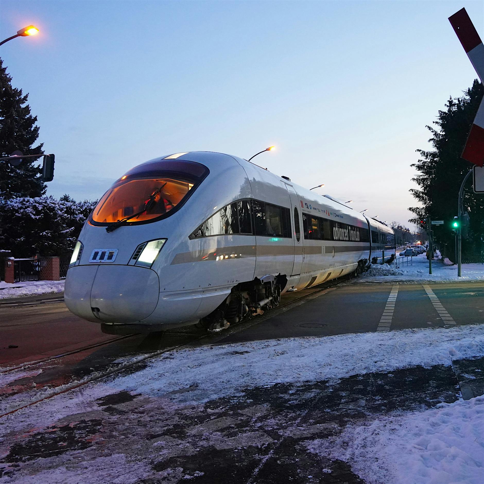 Mit Tempo 10 durchs Wohngebiet: Neues Leben auf alter Bahnstrecke