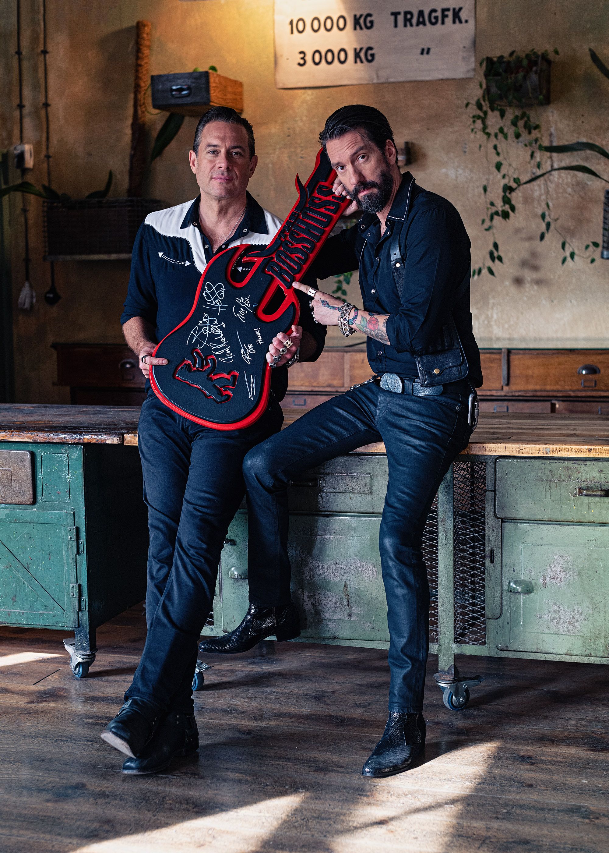 Wie Gitarren von Rammstein und BossHoss Berliner Clubs retten sollen