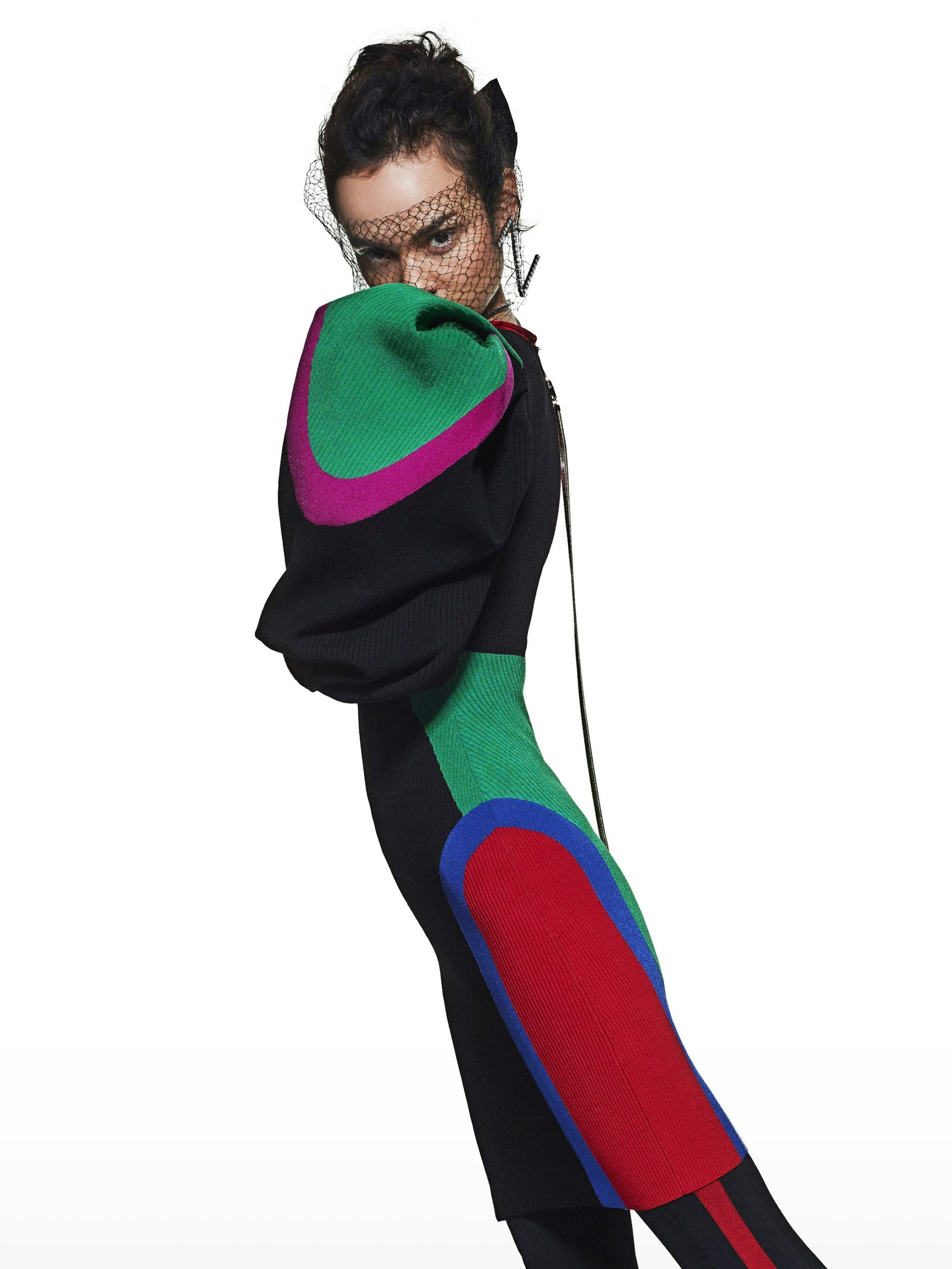 Elbaz' „MyBody 2.0“-Dress mit Ballonärmeln und farblich abgesetzten Bereichen, die mit mehr Shaping-Druck gewirkt sind.