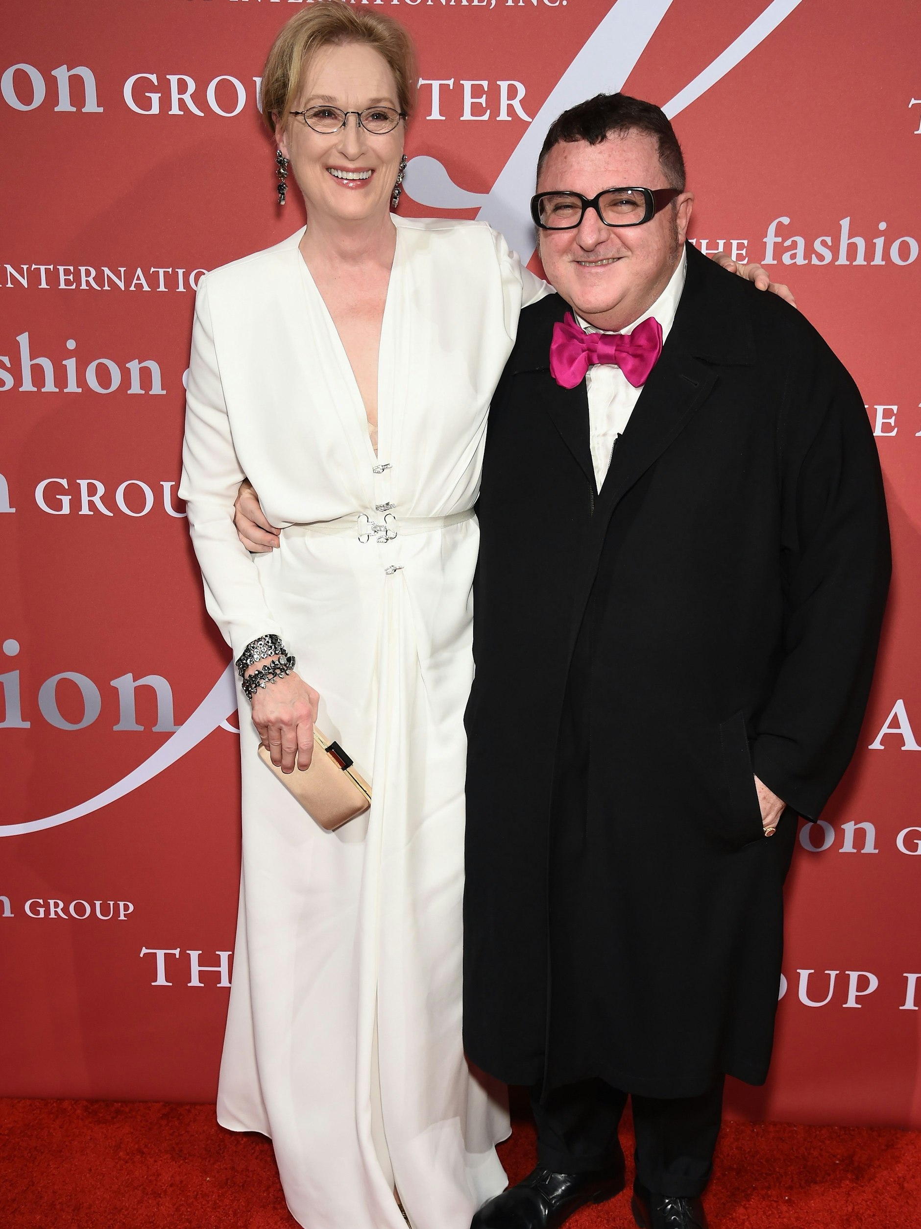 Nicht ohne meine Seidenfliege: Alber Elbaz mit Meryl Streep in Lanvin, 2015 in New York.