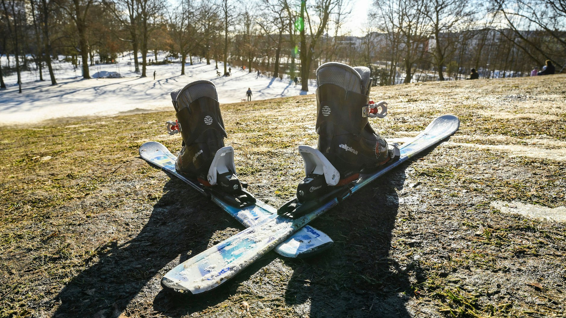 Auf dieser Matsch-Piste braucht auch der geneigte Skifahrer viel Überwindung.<br>
