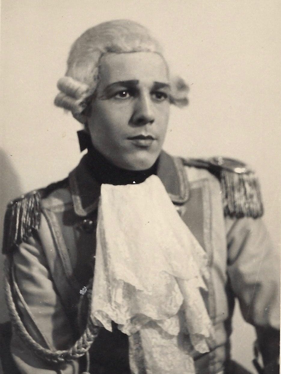 Herbert Köfer in seiner ersten Rolle als Kronprinz Friedrich, dem jungen „Alten Fritz“, im Bühnenstück „Katte“.