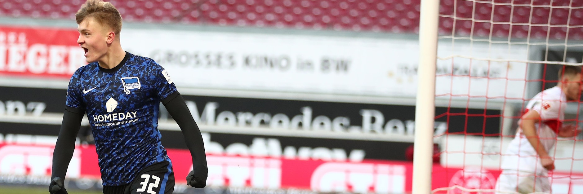 Luca Netz jubelt über seinen ersten BUndesliga-Treffer.