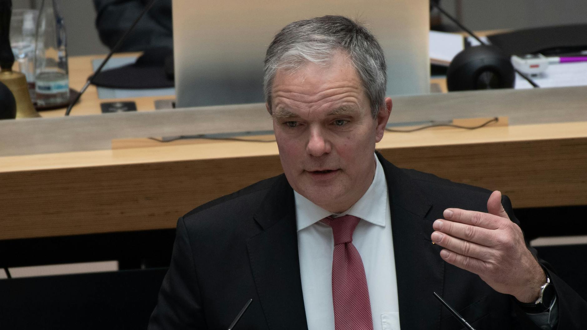 Burkard Dregger (CDU) in der Sondersitzung des Abgeordnetenhauses.