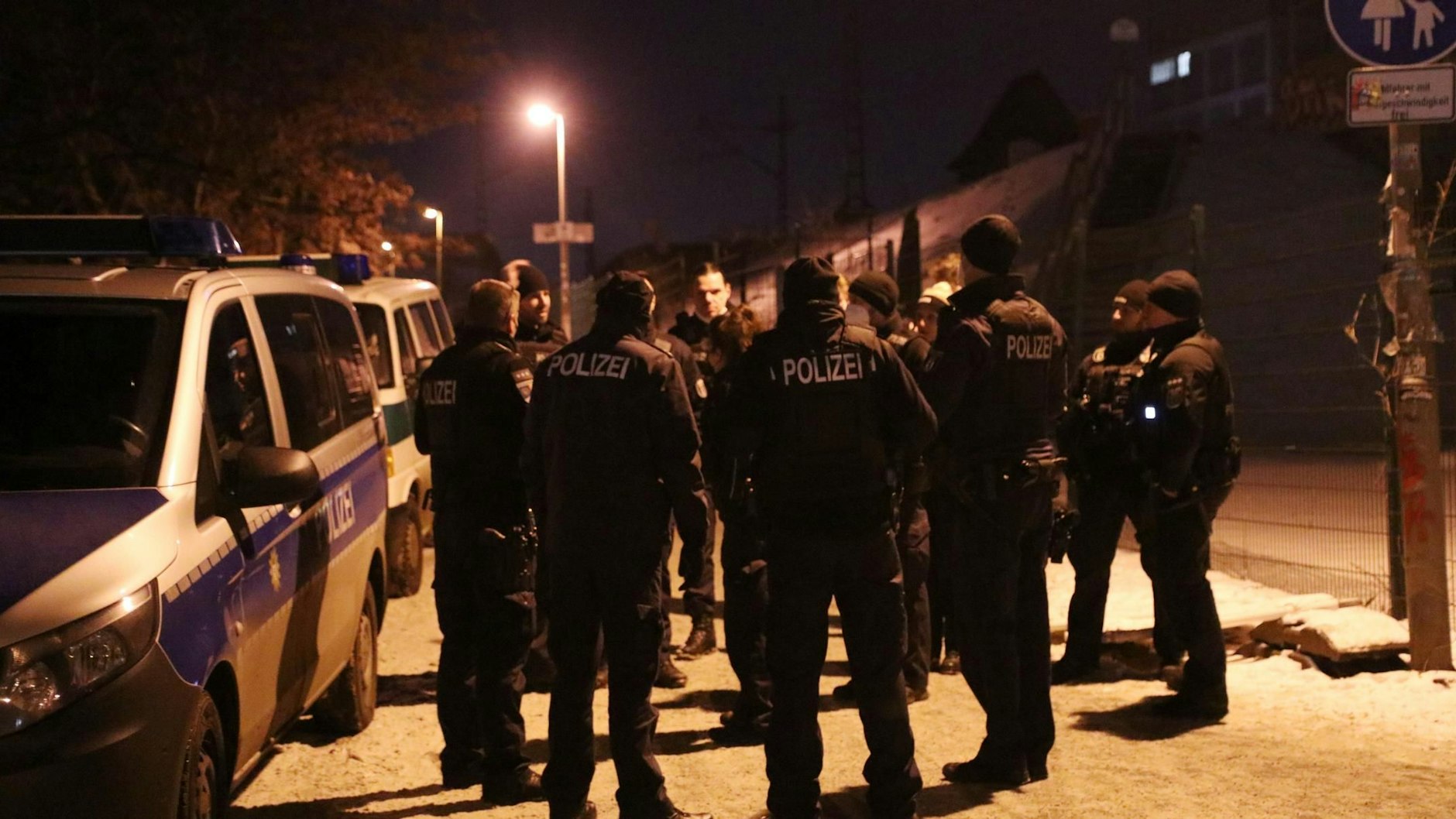 Die Polizei wurde zum Berliner Club Magdalena gerufen. Eine Anruferin vermutete eine Party in dem Gebäude.