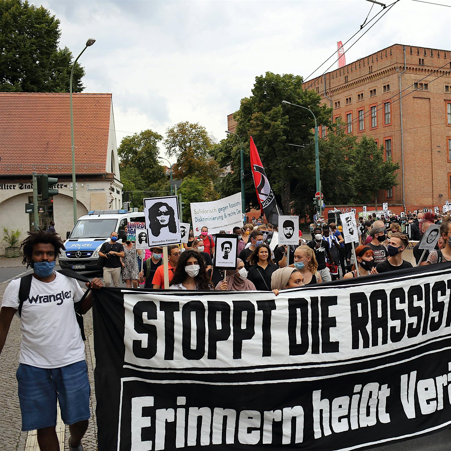 Gedenkfeiern und Demonstration in Berlin zum Jahrestag des Hanauer Anschlags
