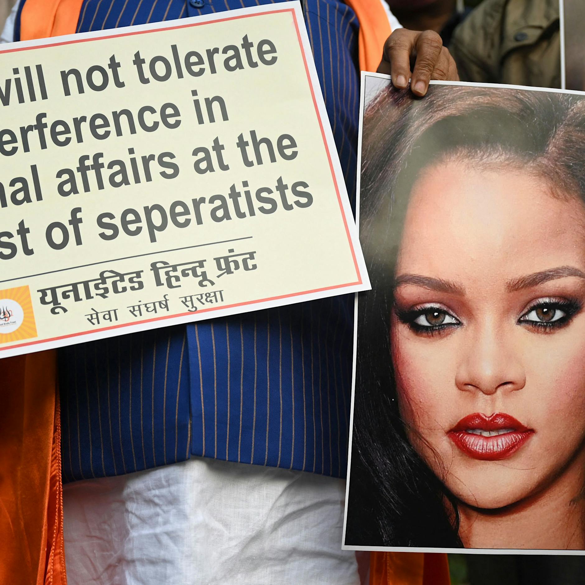 Nackt-Tweet: Rihanna schockt strenggläubige Hindus!