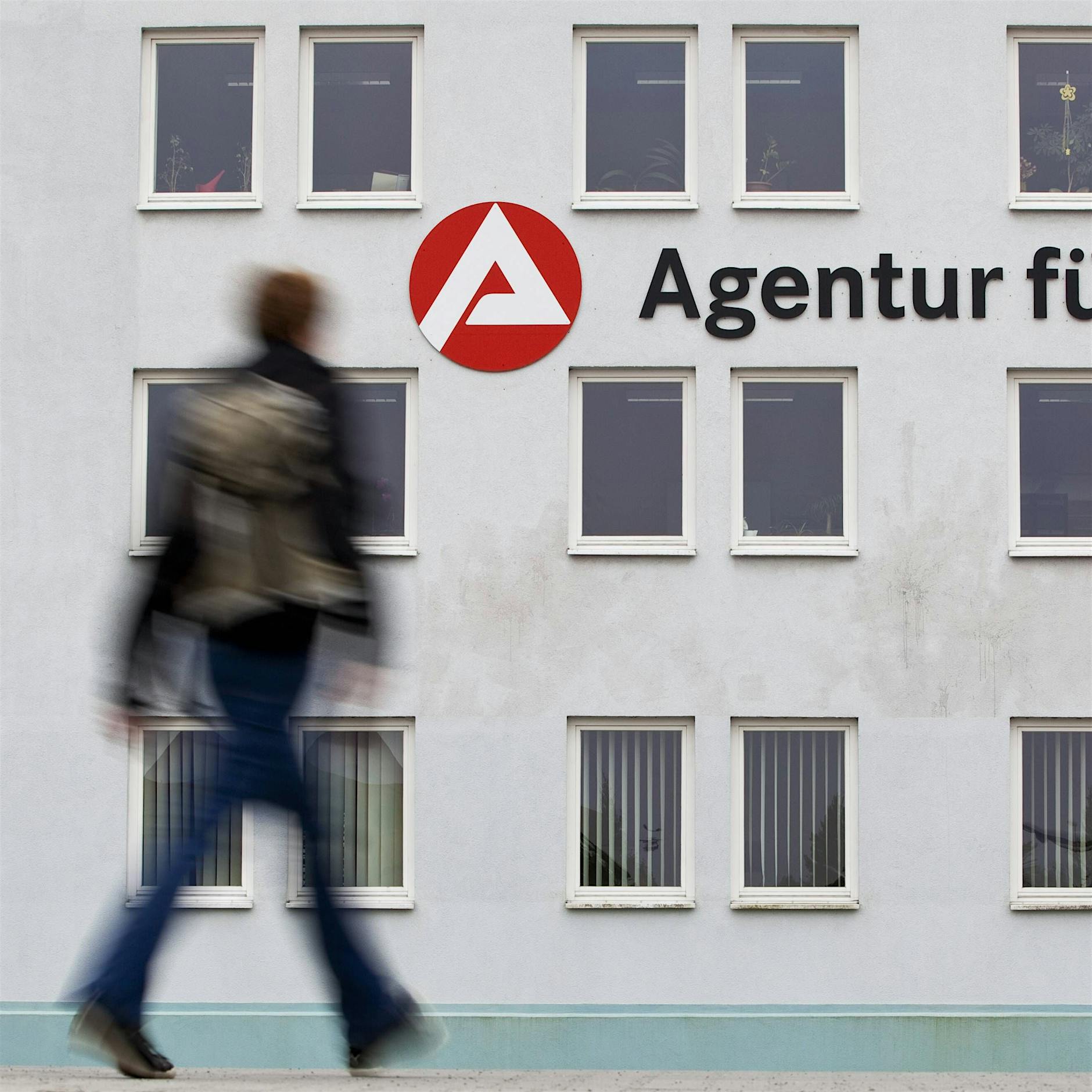 Fast die Hälfte der Hartz-IV-Empfänger findet Sanktionen okay