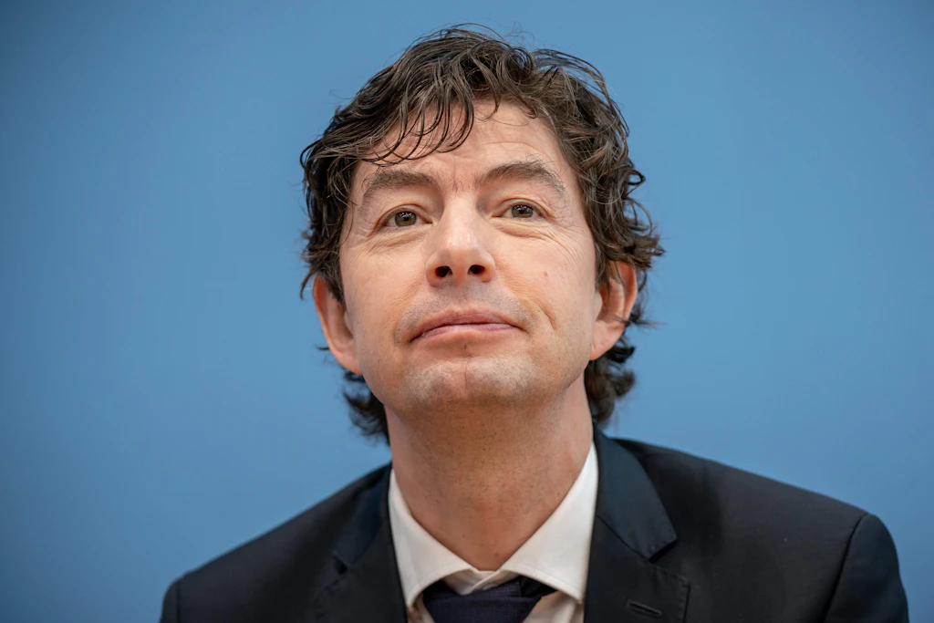 Drosten lobt Astrazeneca-Impfstoff