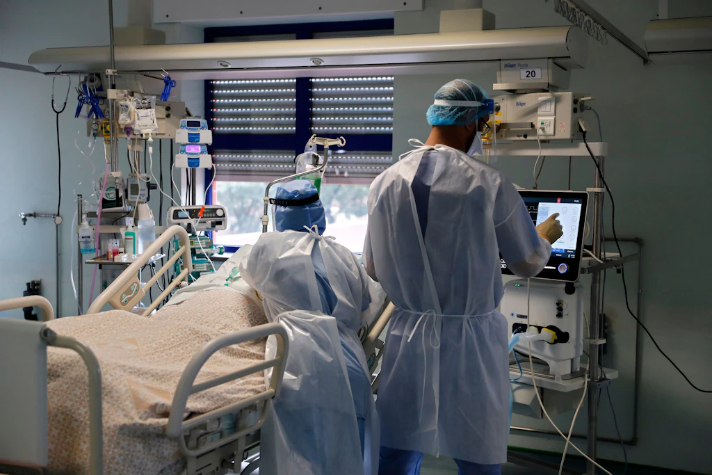 Bericht: Weniger Patienten wegen Corona in Krankenhäusern als angenommen