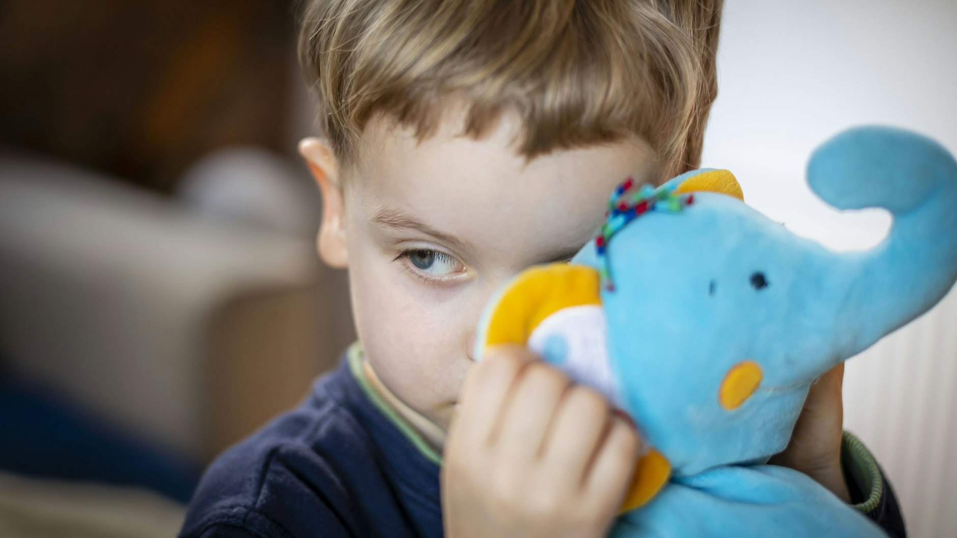 Die Ängste, die Unsicherheit und die Anspannung der Eltern würden sich auch auf die Kinder auswirken, so Sozialarbeiterin Katharina Schmidt.&nbsp;