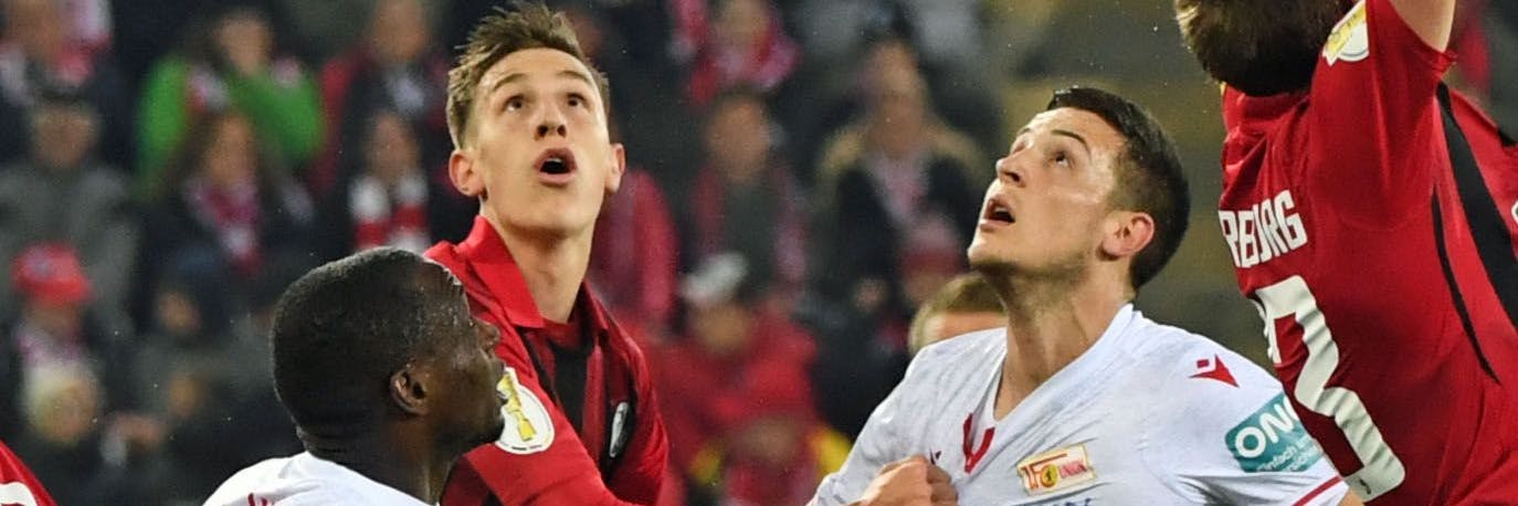 Bruderduell des Vorjahres: Nico (l.) – hier noch im Freiburger Dress – versucht, seine Atze Keven zu bedrängen. 