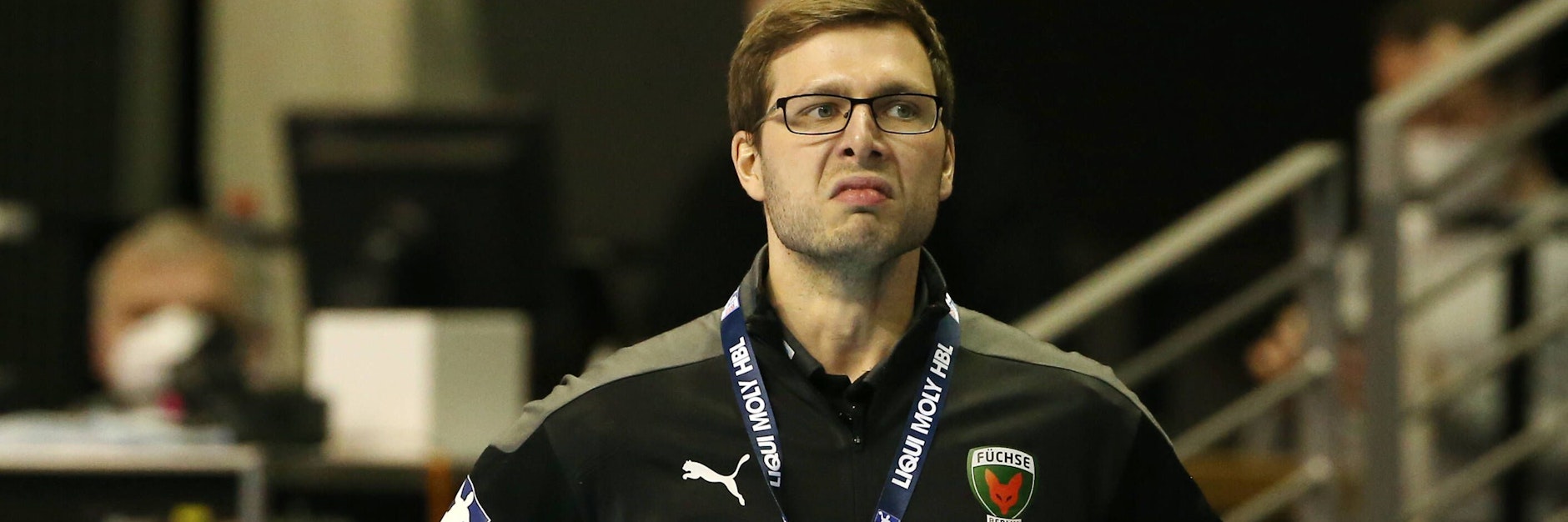 Wirkte zuletzt nicht wirklich zufrieden mit der Leistung seiner Mannschaft: Füchse-Trainer Jaron Siewert.