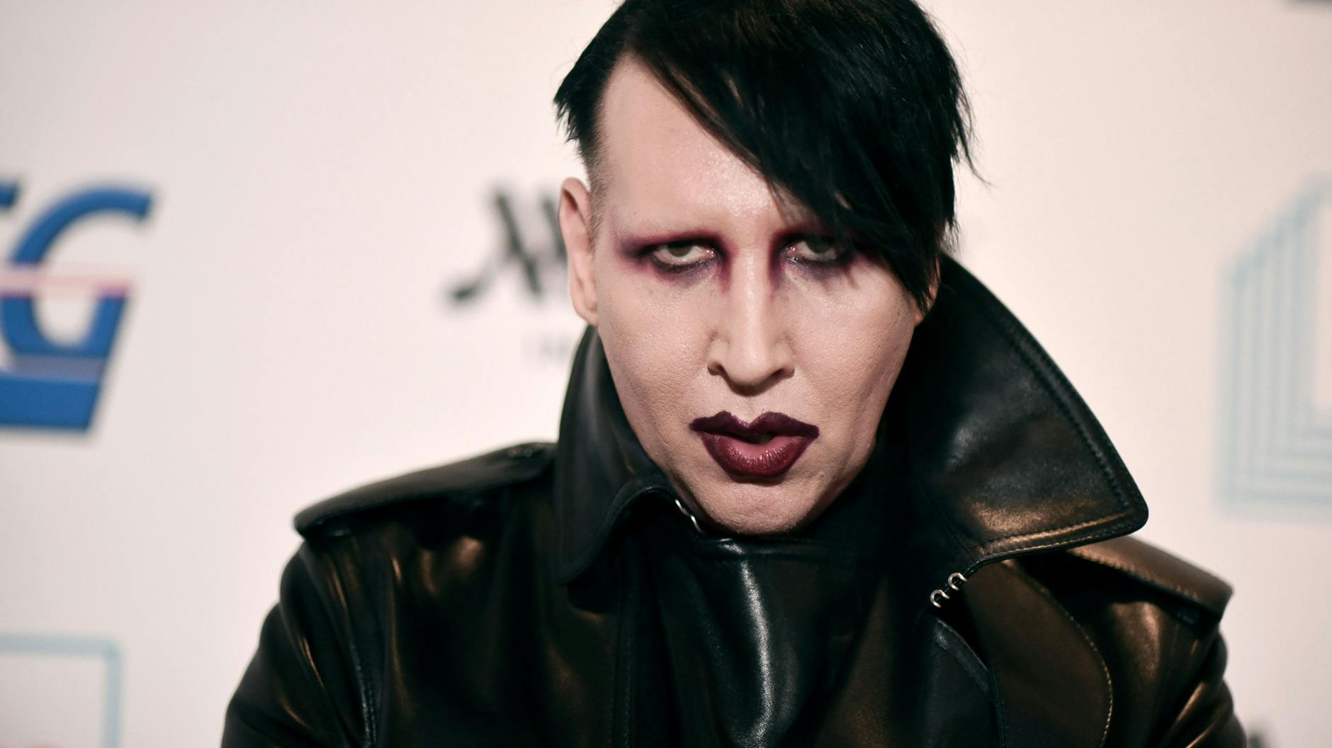 Immer mehr Frauen brechen ihr Schweigen und erzählen von traumatischen Erfahrungen mit ihrem Peiniger: Marilyn Manson.
