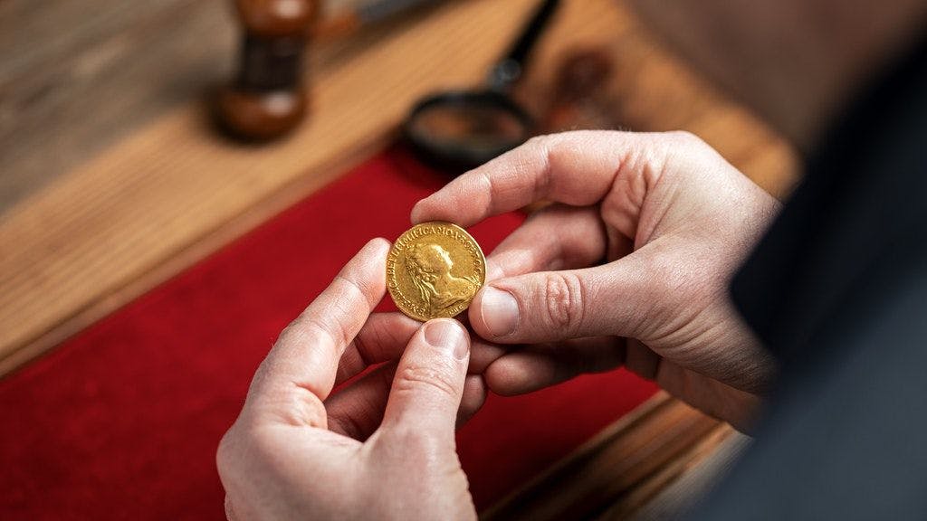 Die Goldmünze erzielte bei einer Auktion in Osnabrück 210.000 Euro.