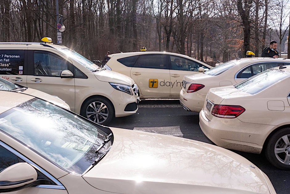 Die Taxifahrer-Branche hat am Freitag gegen eine Änderung des Personenbeförderungsgesetzes demonstriert.