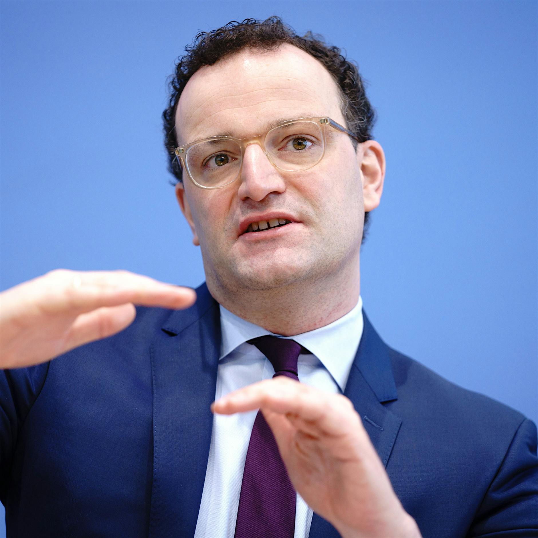 Spahn: Keine falsche Hoffnung auf Lockerungen wecken