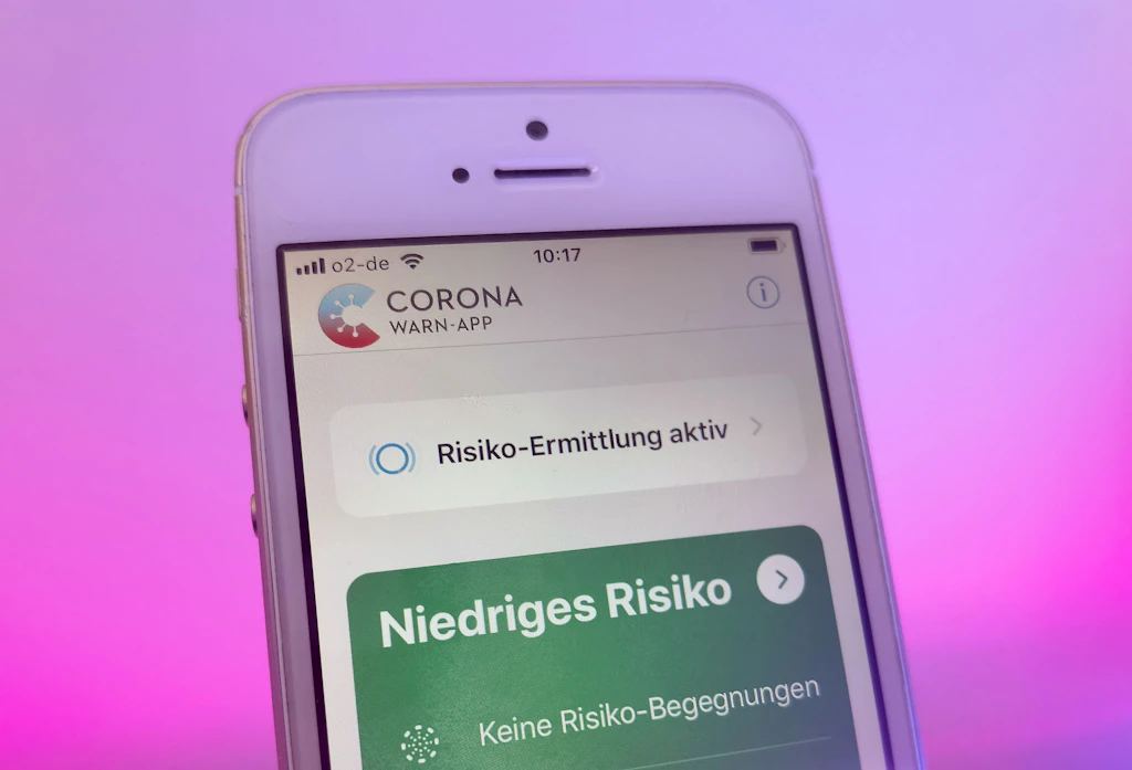 Corona-App reagiert künftig auf kürzere Risikobegegnungen