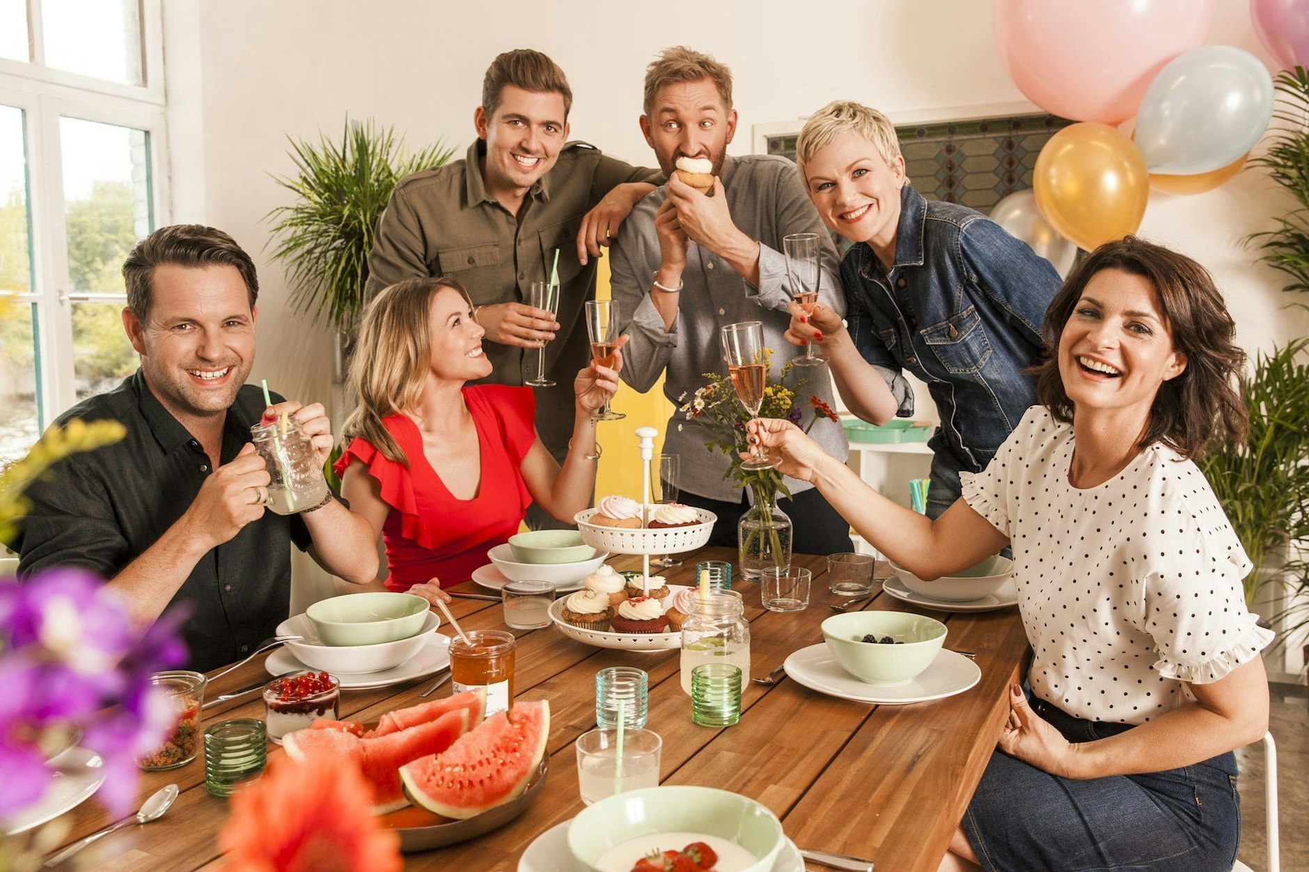 Sind immer gut gelaunt: Die Moderatoren des Frühstücksfernsehens von Sat.1. 