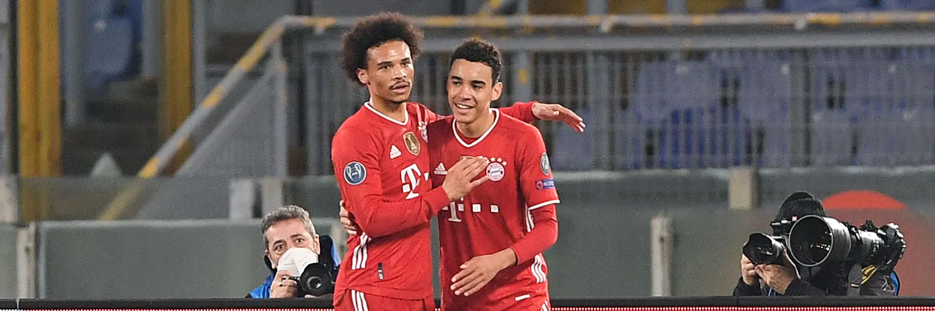 Spielen künftig nicht nur bei den Bayern zusammen, sondern auch in der DFB-Elf: Leroy Sané und Jamal Musiala (r.). 