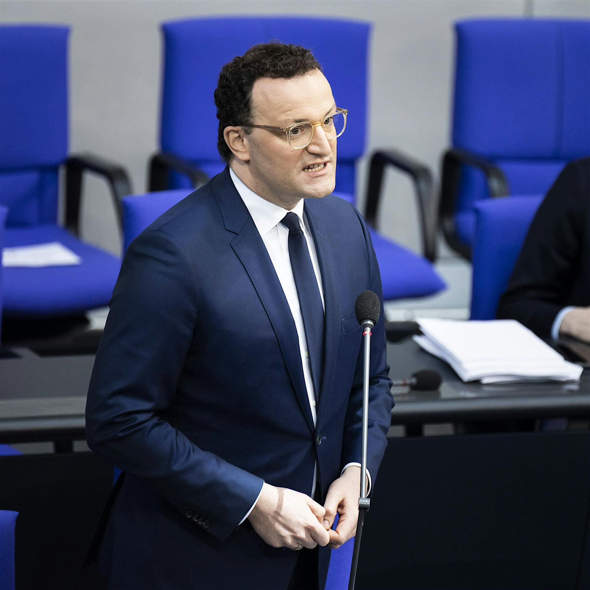 Spahn: Unklar, ab wann Hausärzte gegen Corona impfen können