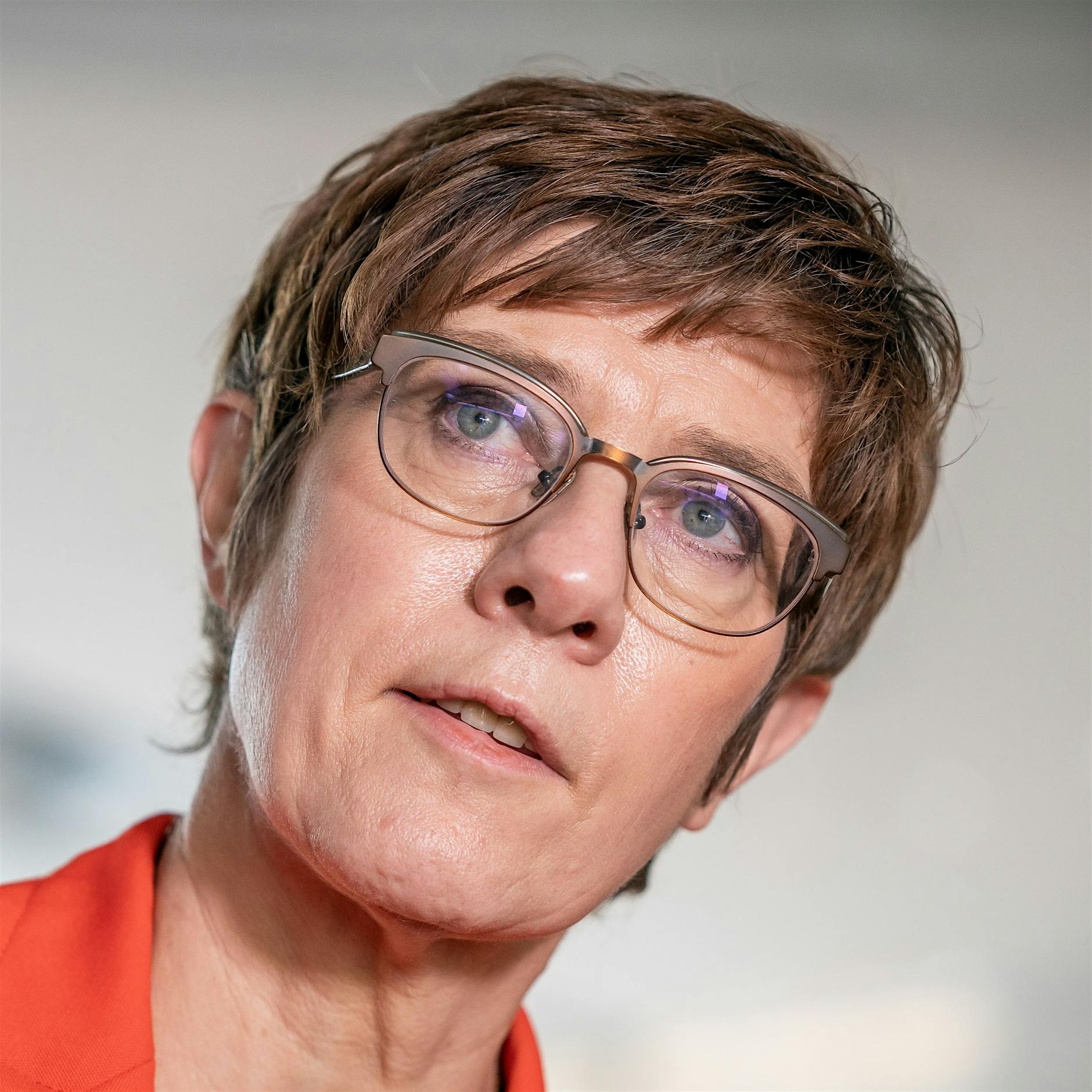 KSK-Munitionsaffäre: Kramp-Karrenbauer räumt Fehler ein