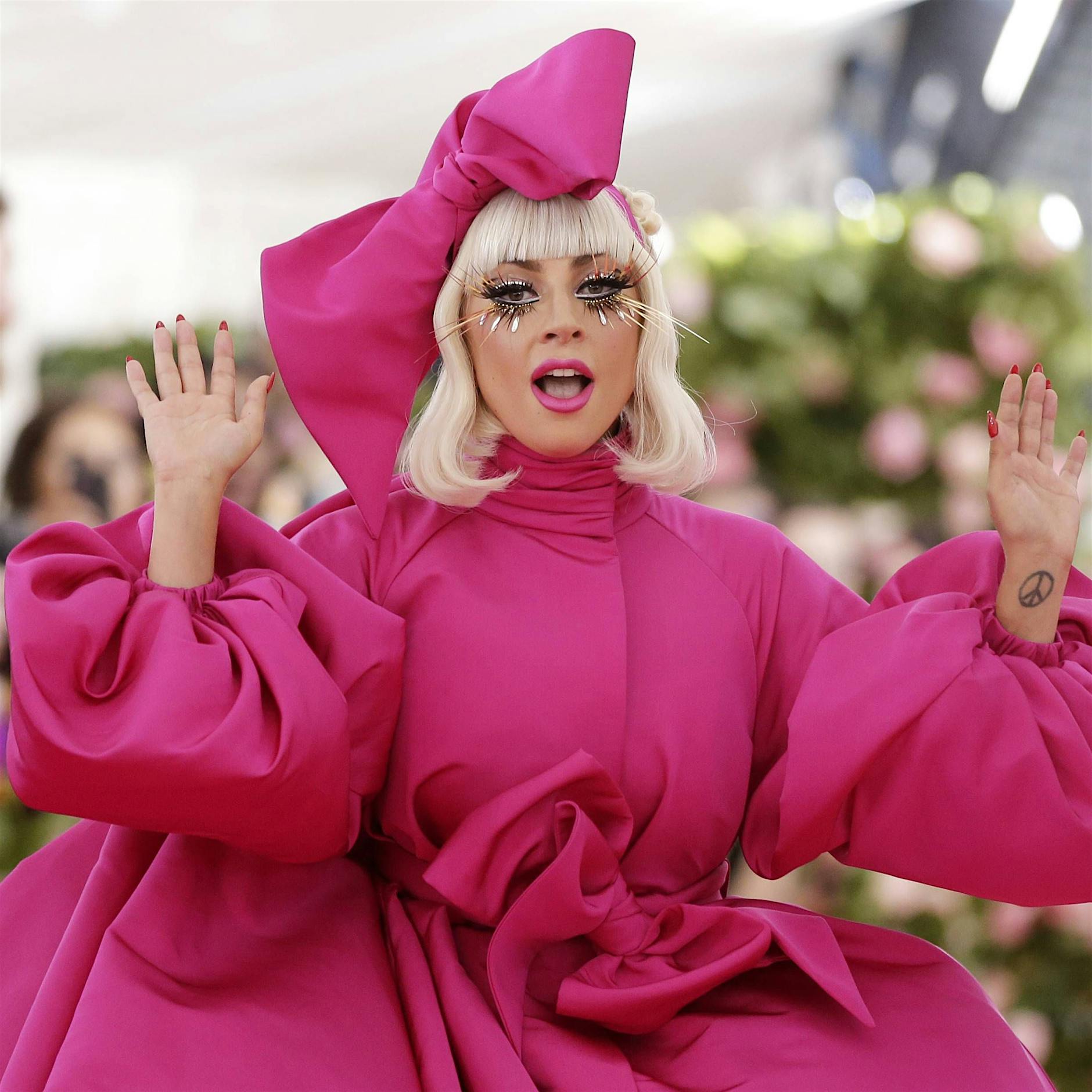 Bewaffnete entführen Hunde von Lady Gaga