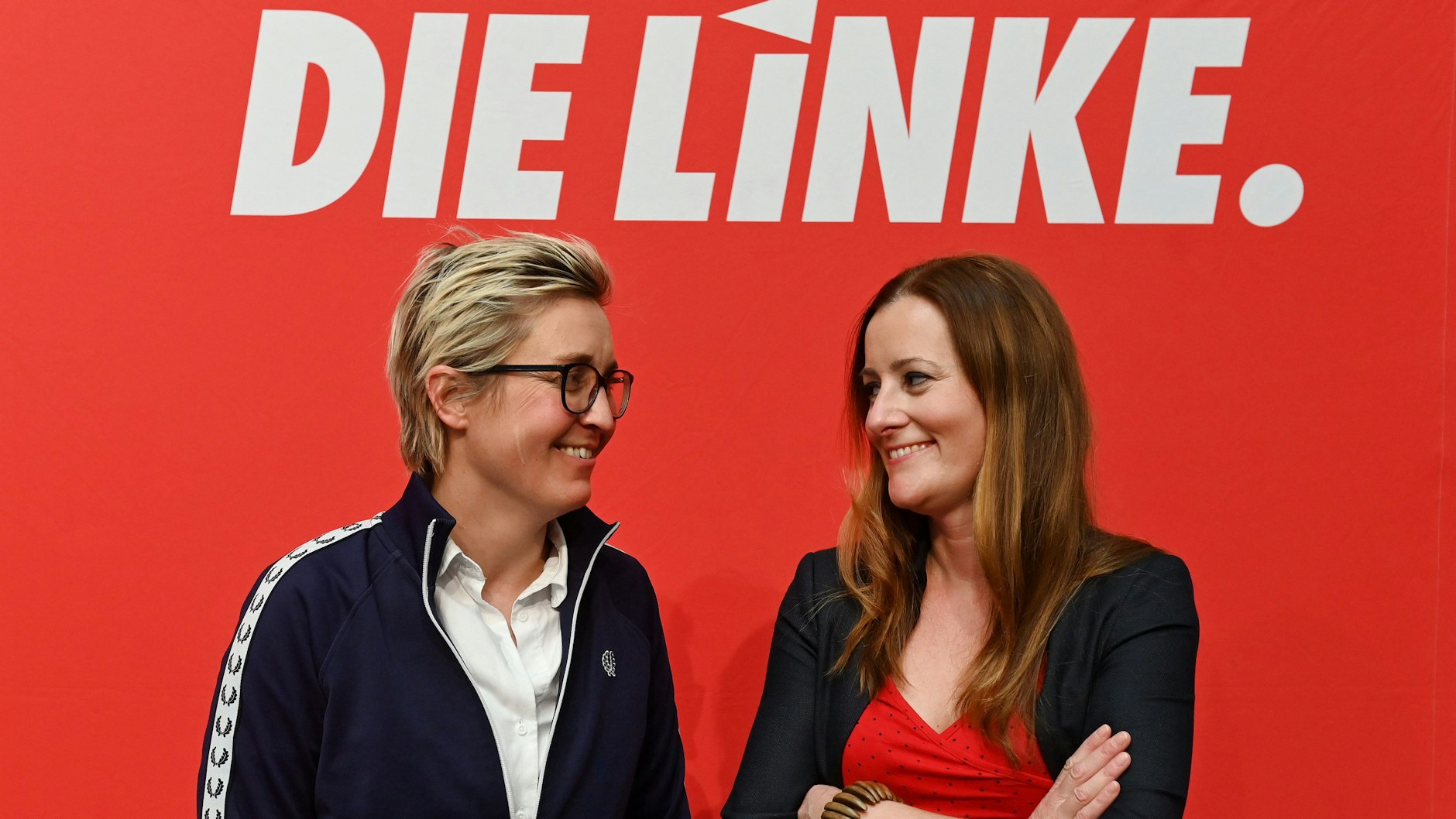 Susanne Hennig-Wellsow (links) und Janine Wissler wollen künftig die Linke führen.
