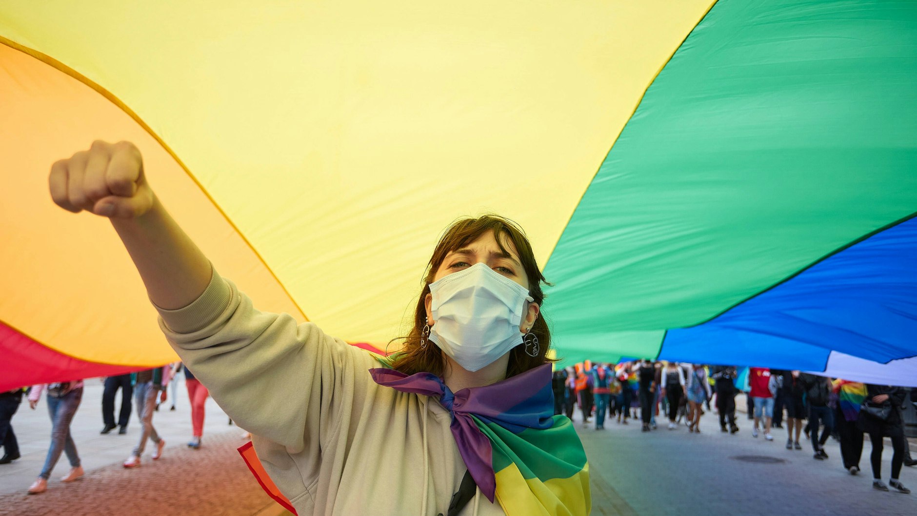 Eine Aktivistin auf einem Protest für LGBT-Rechte in Warschau im August 2020.