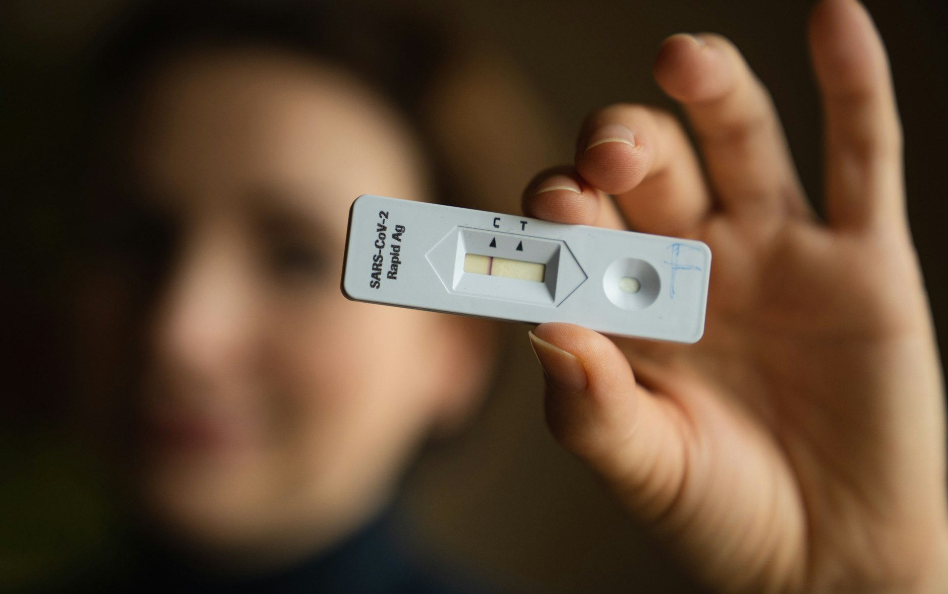 Seit Mittwoch sind drei Corona-Selbsttests für zu Hause zugelassen.