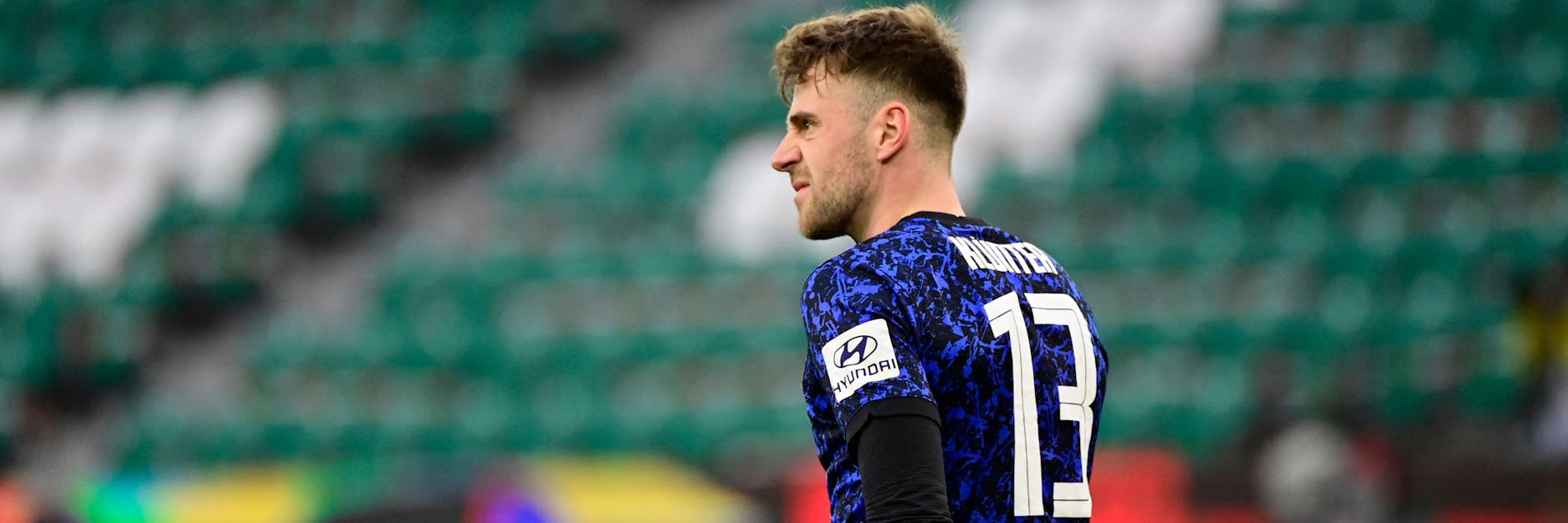 Pechvogel Lukas Klünter war nach seinem 0:1-Eigentor in Wolfsburg angefressen.