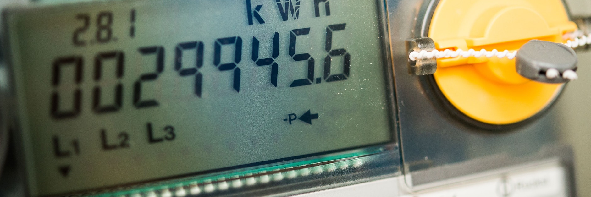 In Deutschland sind die Stromkosten mit 37,8 Milliarden Euro auf Rekordhöhe.