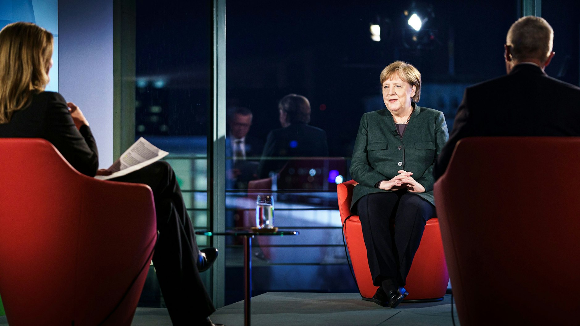 Kanzlerin Angela Merkel (CDU) am Dienstagabend in der Sendung „Farbe bekennen“. 