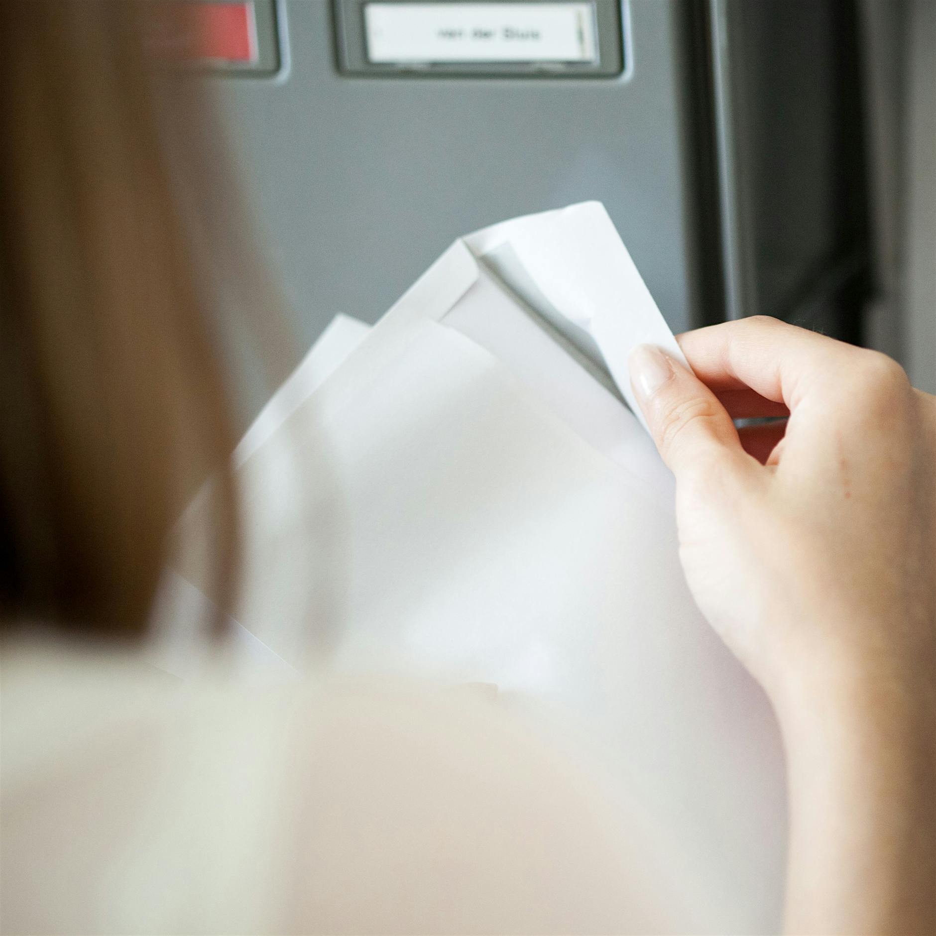 Angeblich Telefonsex-Angebot genutzt: Warnung vor Betrügern