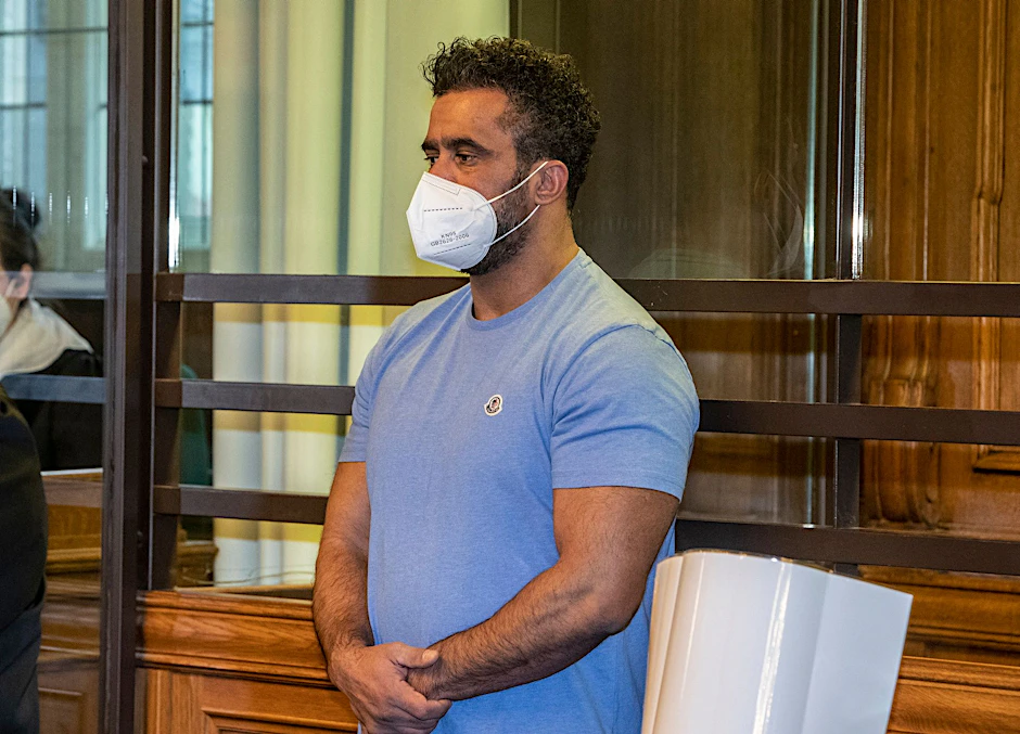 Arafat Abou-Chaker vor dem Landgericht Moabit. Drei seiner Brüder und er müssen sich hier wegen verschiedener Vorwürfe aktuell verantworten.&nbsp;&nbsp;