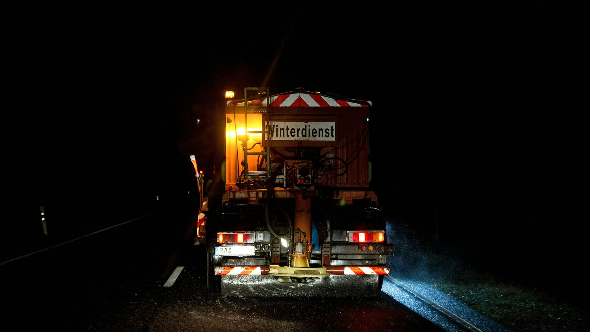 Die Winterdienste haben sich auf harte Tage vorbereitet. 