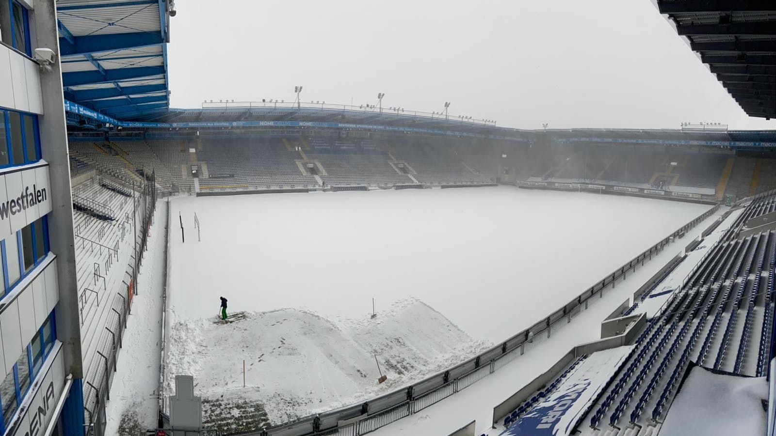 So sah die Schüco-Arena in Bielefeld heute Morgen aus.
