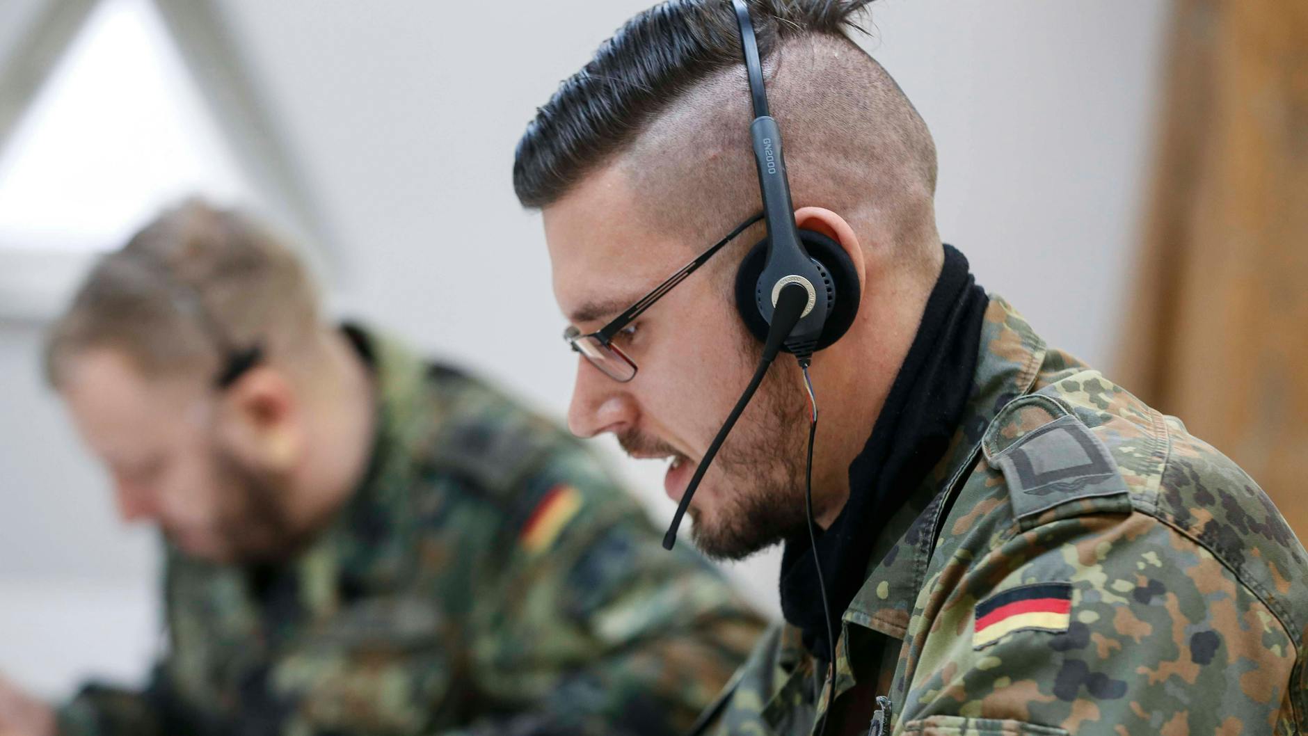 In vielen Gesundheitsämtern hilft die Bundeswehr bei der Kontaktnachverfolgung.