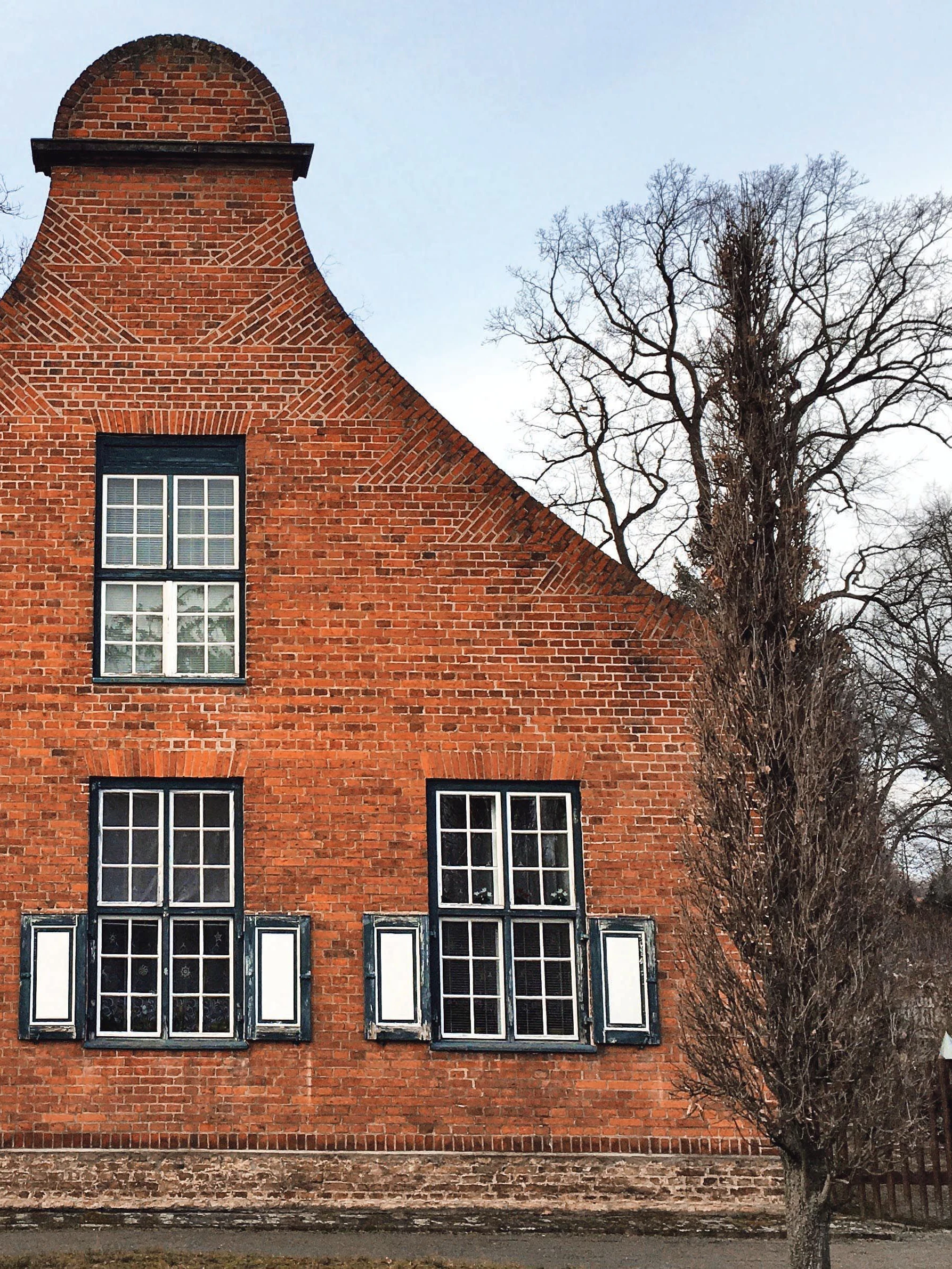 Als wär’s von Vermeer: „Holländisches Etablissement“ am Rand des Neuen Gartens.