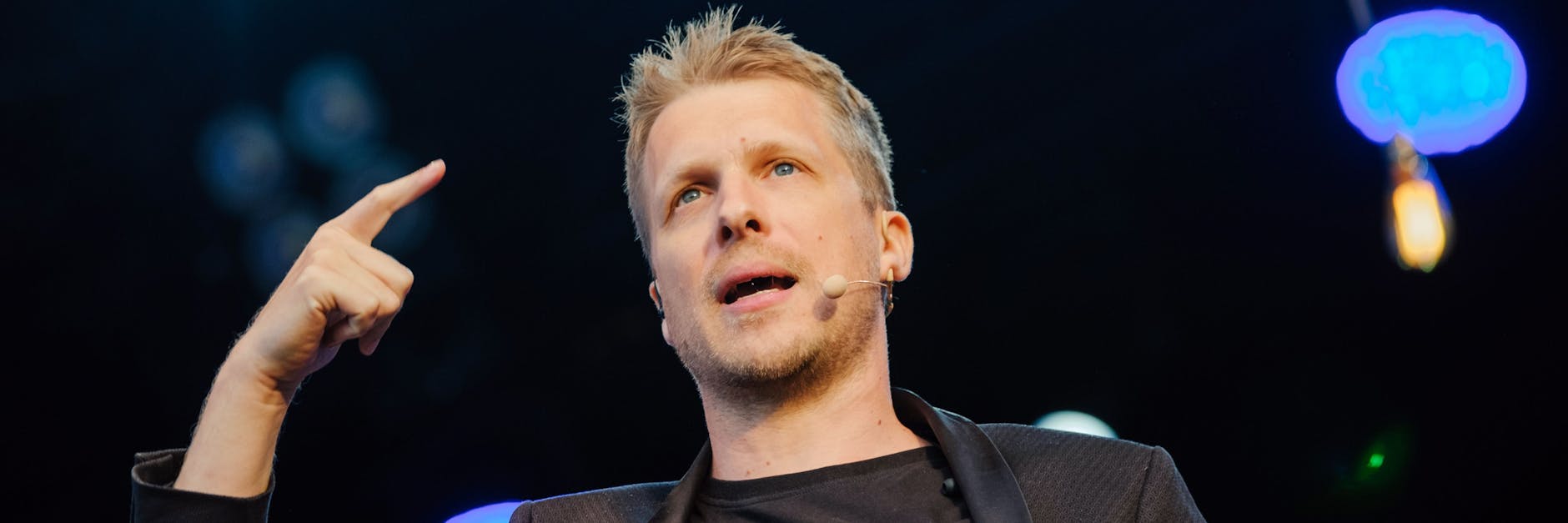 Zofft sich gerne mit Michael Wendler – und dessen Vater: Oliver Pocher.