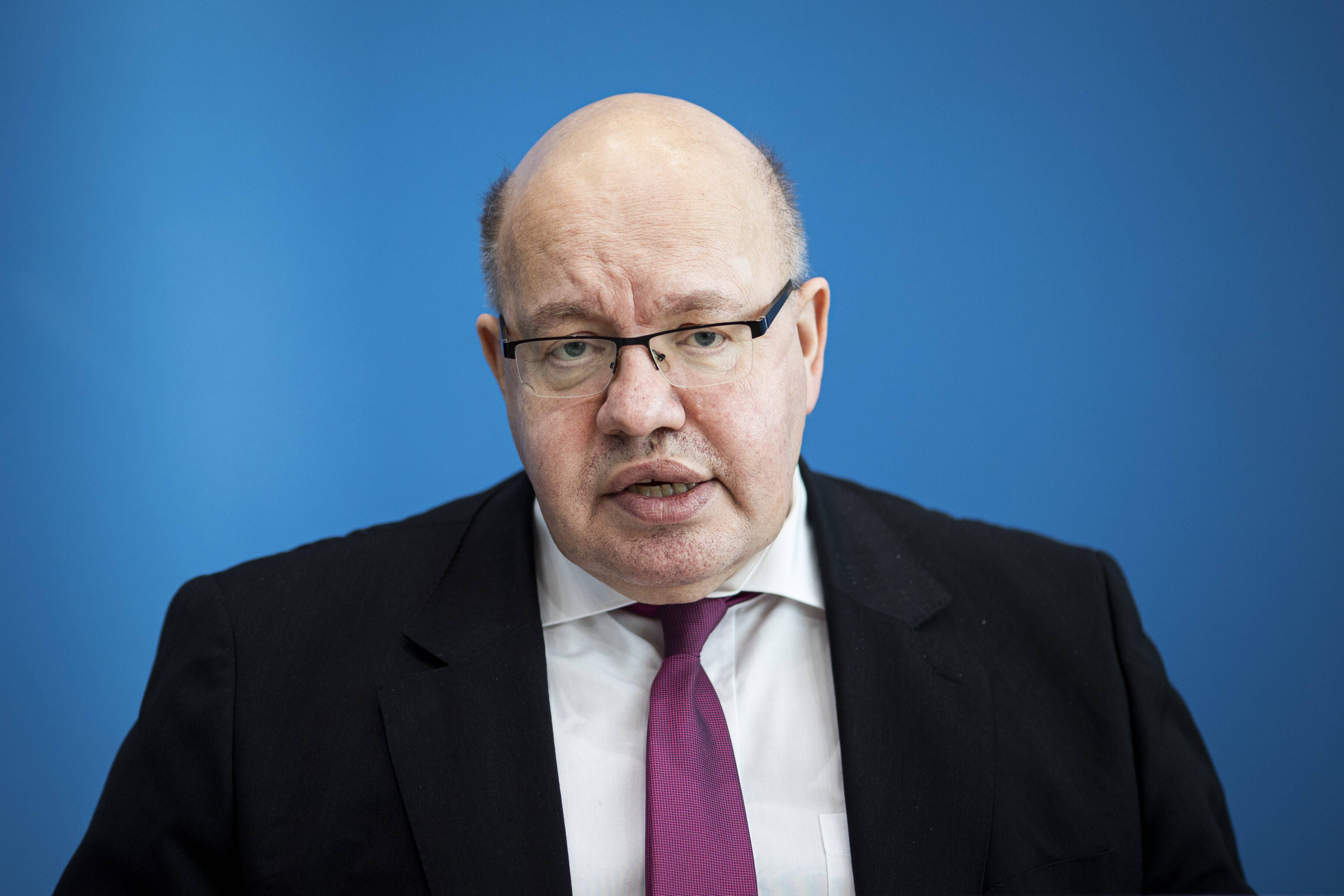 Langsame Corona-Hilfen: Altmaier entschuldigt sich