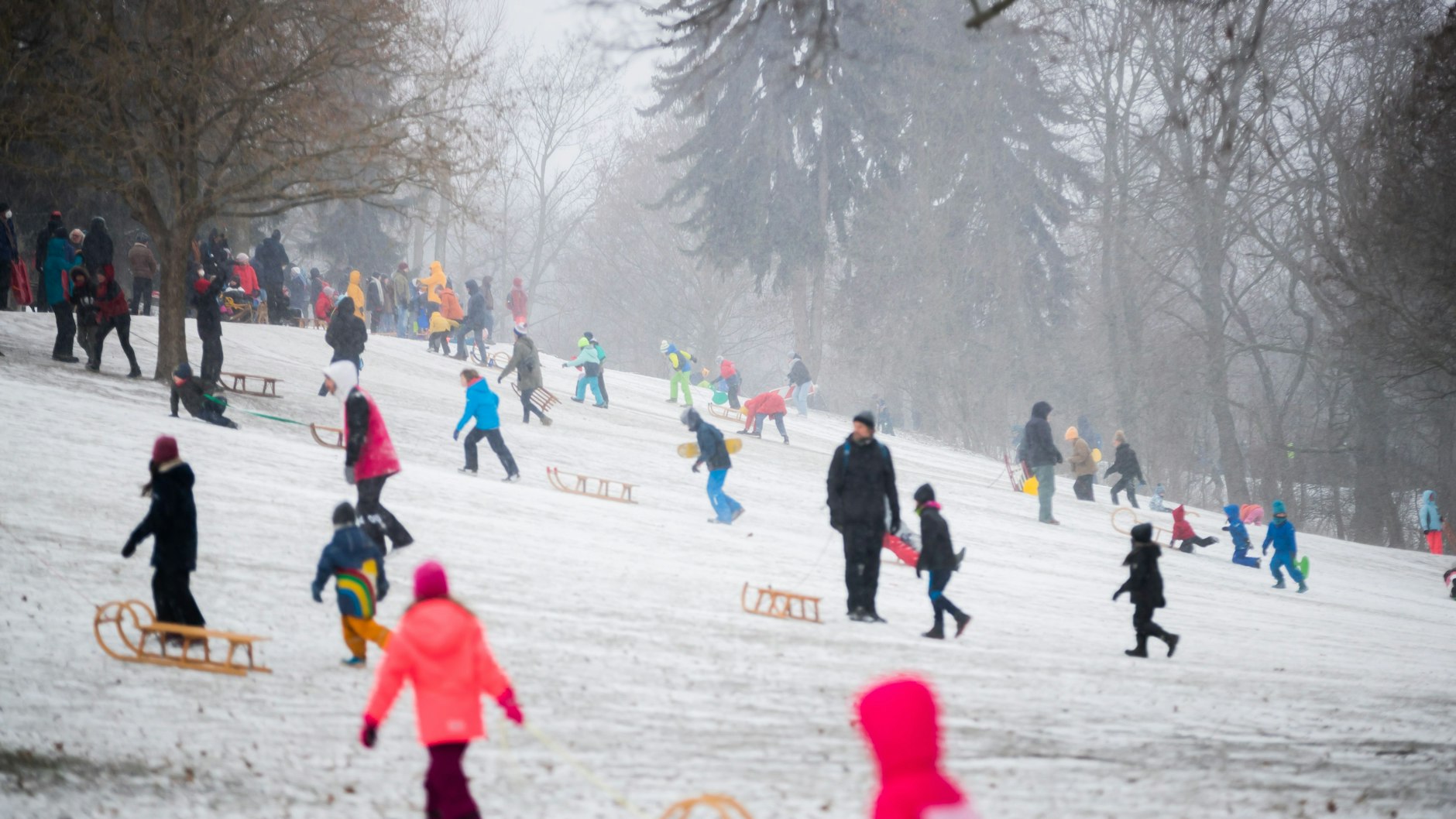Nur raus, wenn es unbedingt sein muss – bei Schnee muss es einfach sein.&nbsp;