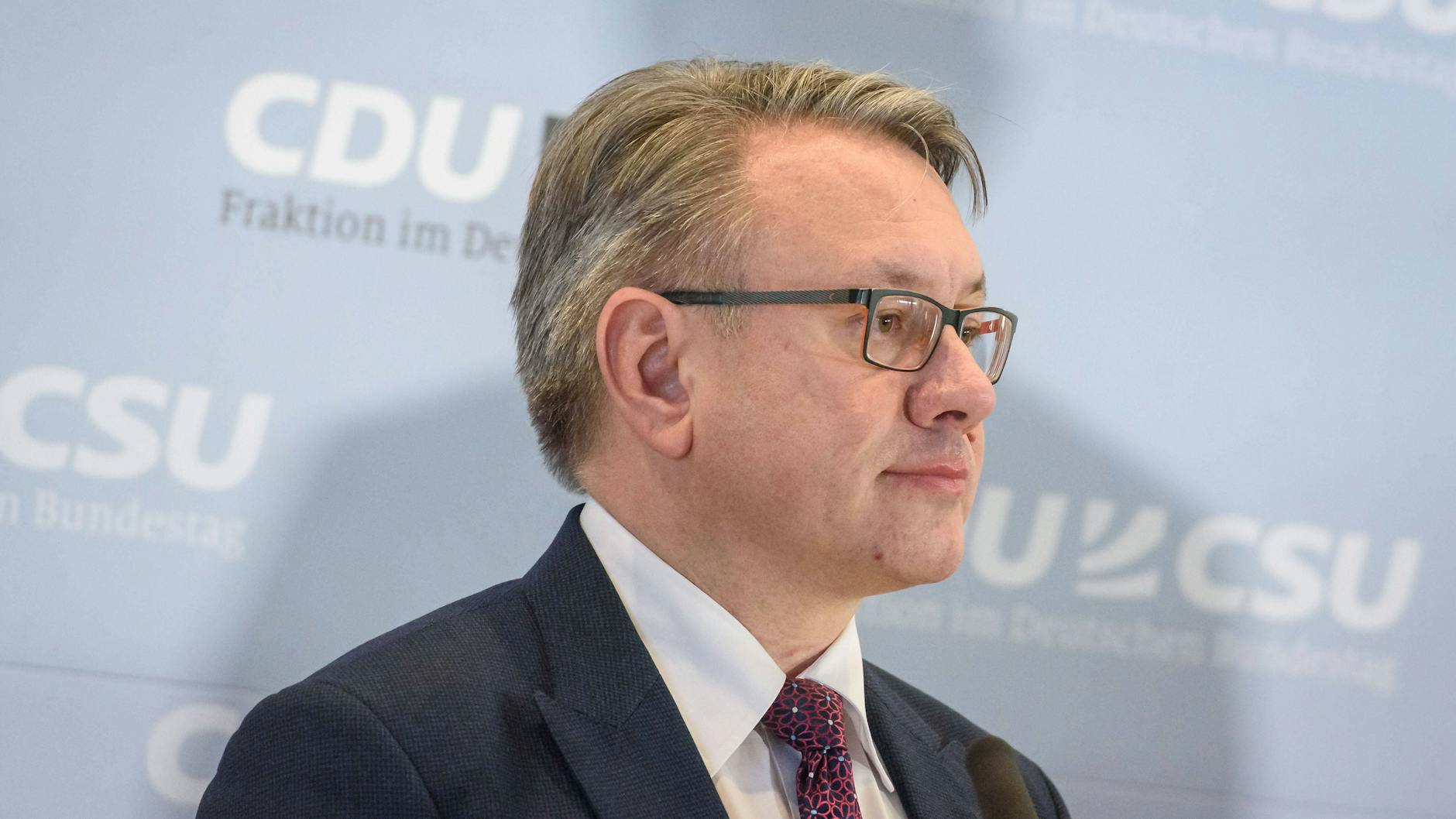 Erstmals fiel Georg Nüßlein Ermittlern in Liechtenstein auf. Es soll dabei auch um den Anfangsverdacht der Geldwäsche gegangen sein.