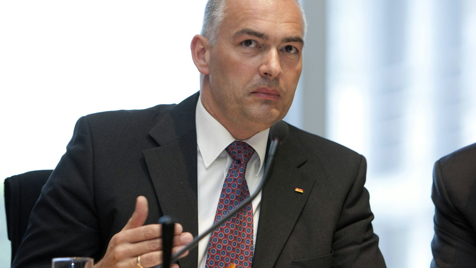 Axel Fischer – der CDU-Bundestagsabgeordnete soll bei dubiosen Geldern aus Aserbaidschan die Hand aufgehalten haben.