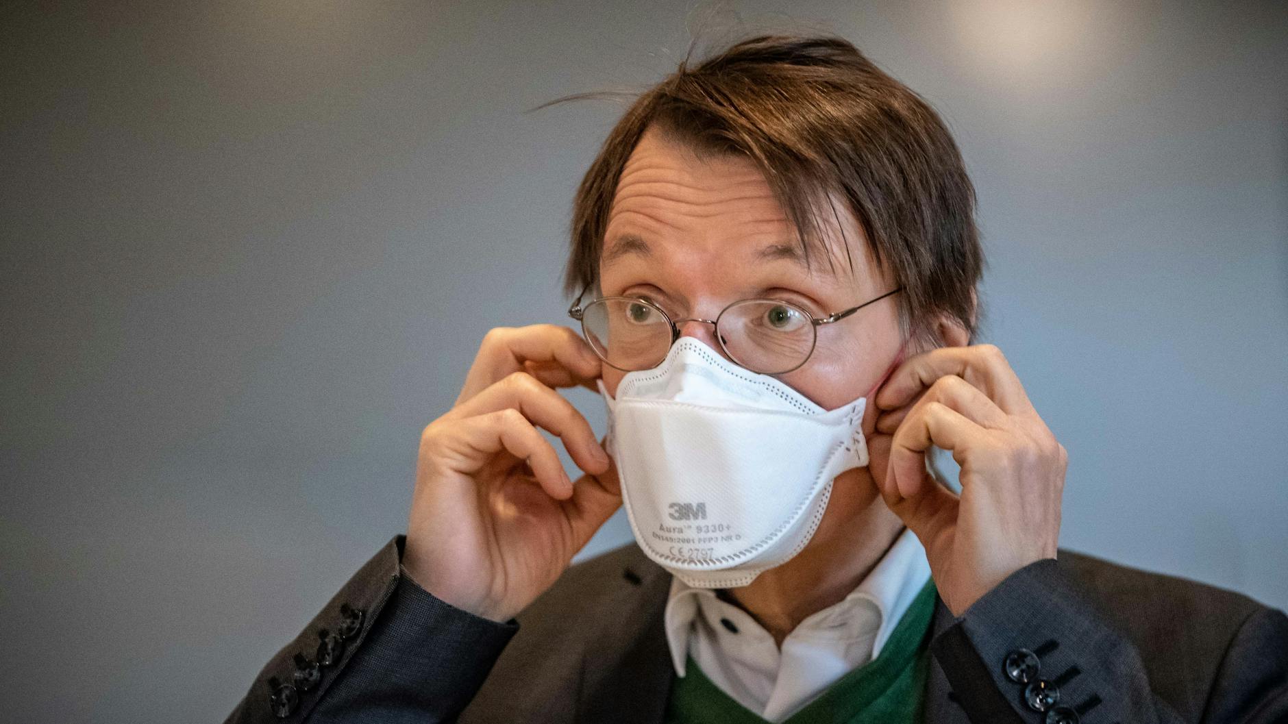 Karl Lauterbach, SPD-Gesundheitsexperte, wurde bei Twitter von dem Landesvorsitzenden der Jungen Union Rheinland-Pfalz als „vollkommen überbewerteter Dummschwätzer“ beschimpft.