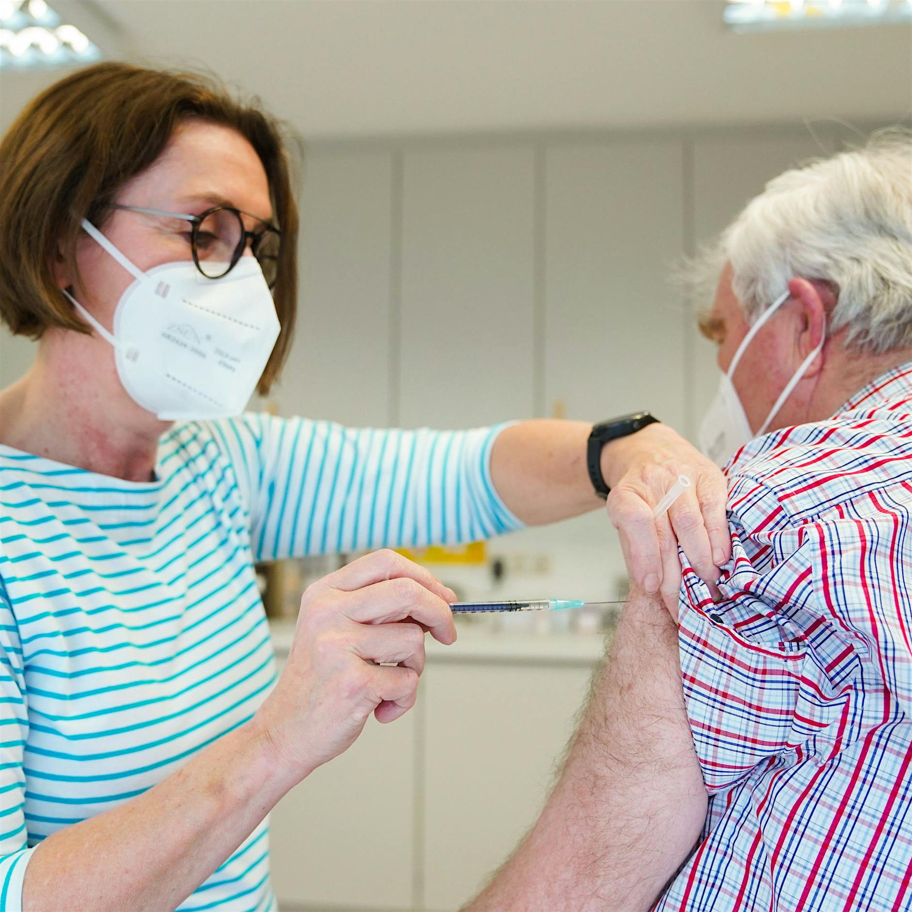 Experte fordert mehr Spielraum für Ärzte bei Impfreihenfolge