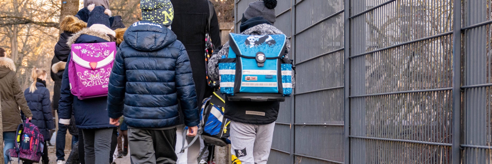 Seit dem 22. Februar gehen die ersten Schüler in den Berliner Grundschulen wieder zum Unterricht. Getestet werden sie aber noch nicht.&nbsp;