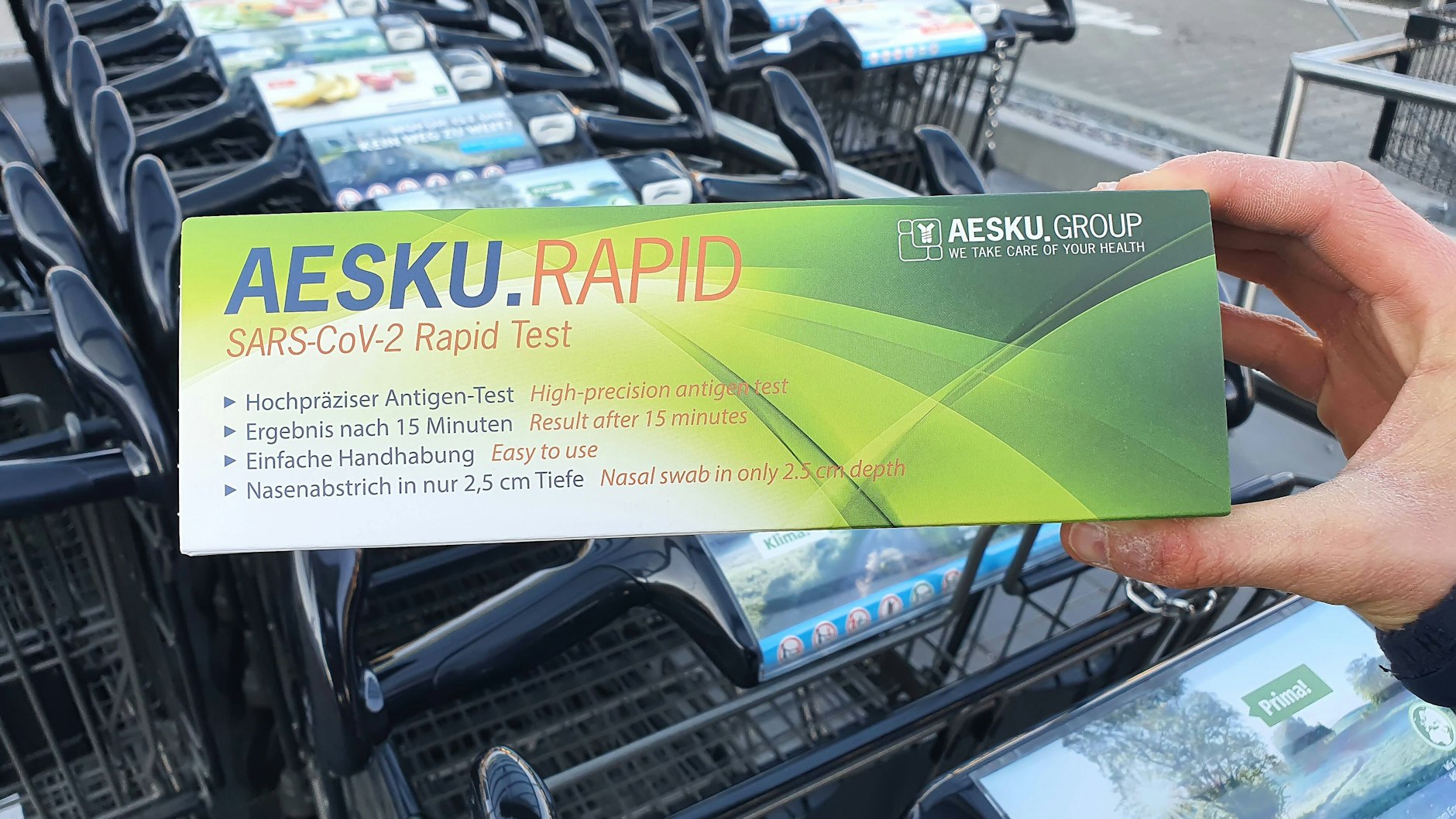 Selbsttests beim Discounter: Bei Aldi waren sir rasch ausverkauft.