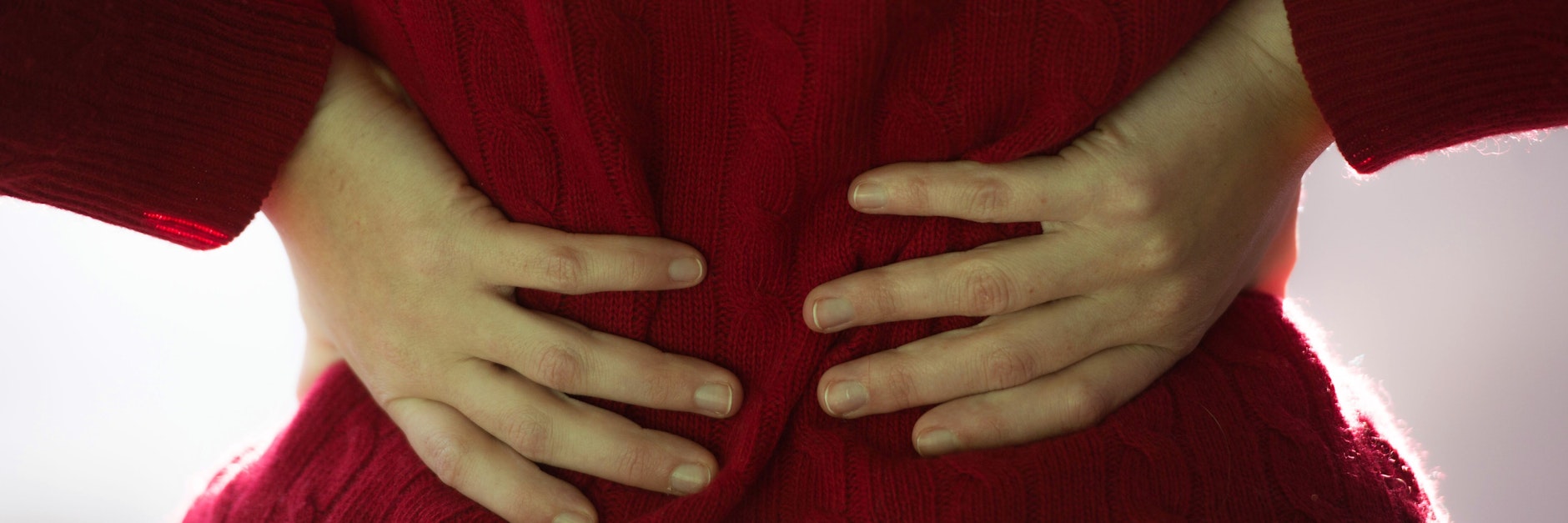 Ob man bei Rückenschmerzen eine OP in Betracht zieht, sollte man sich gut überlegen.&nbsp;