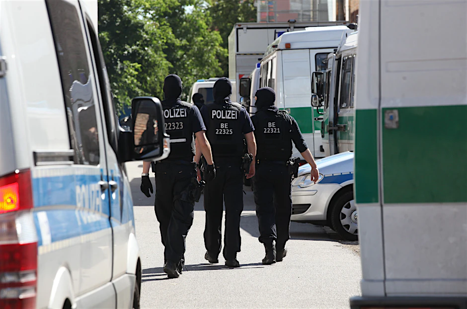 Das LKA hat in den vergangenen Monaten mehrere Razzien in Berliner Moscheen wegen Corona-Soforthilfe-Betrug durchgeführt.&nbsp; Es geht offenbar auch um Terrorfinanzierung.